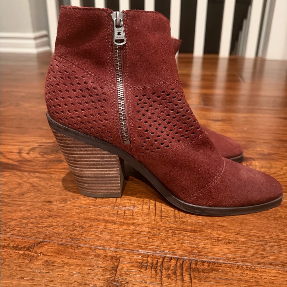 Suede Lucky Brand Burgundy Ankle Booties leather upper
